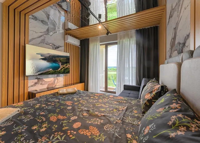 שקורפילובצי Azur Properties Ap50 תמונה