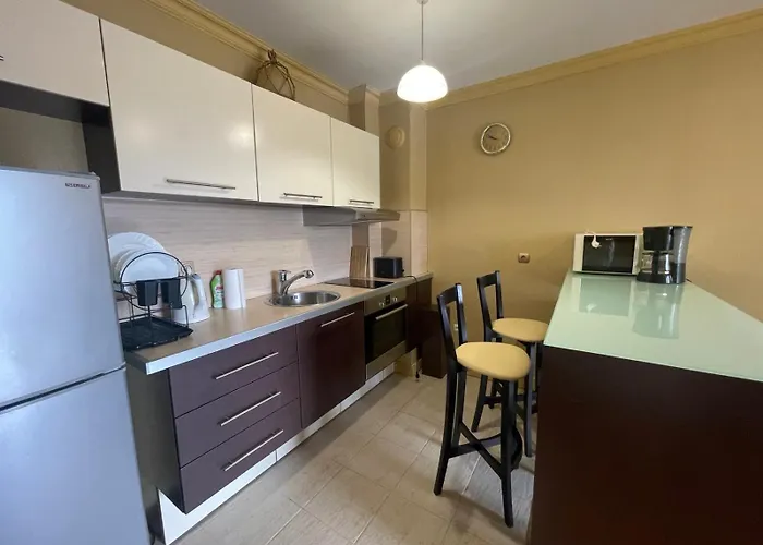 Apartcomplex Splendid Saints Constantine and Helena photo